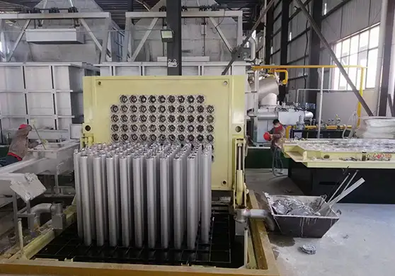 알루미늄 용융 및 주조 기계