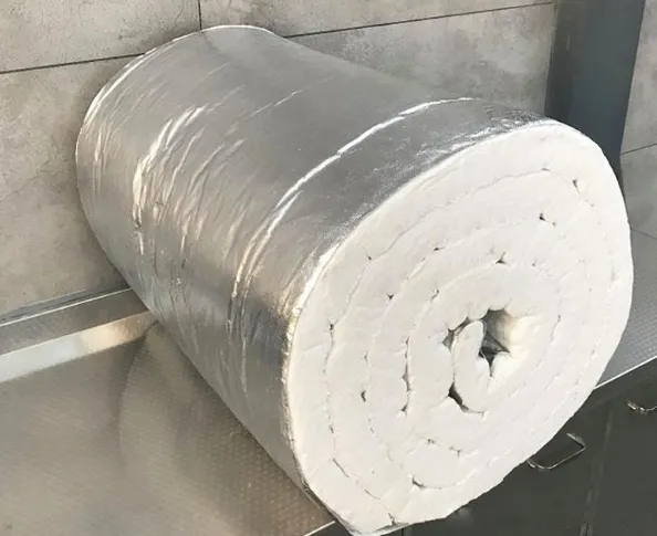 Apresentação de lã de fibra cerâmica embalada