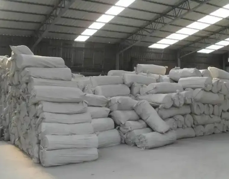 Ceramic fiber blanket inventory stored in warehouse for high temperature insulation