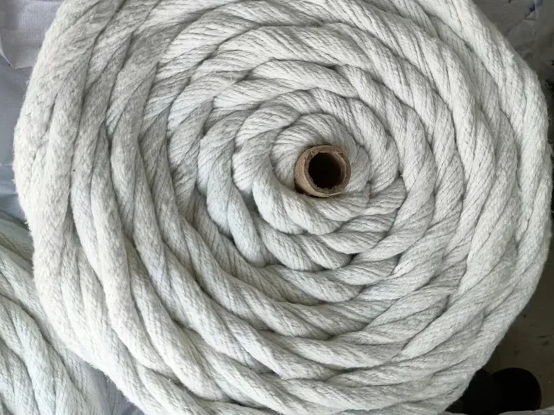 twisted ceramic fiber rope in stock from Chinese manufacturer showing braided high temperature insulation structure.