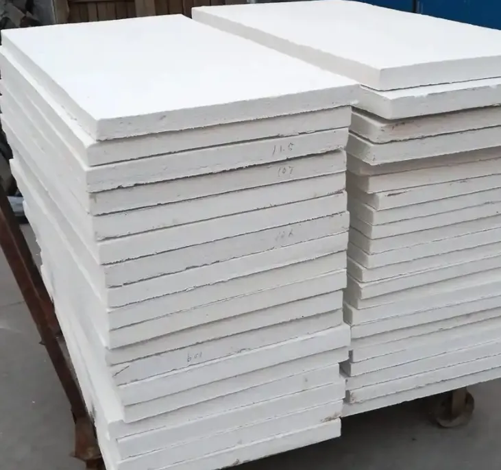 Ceramic Fiber Insulation Sheet for Furnace Lining and Insulation in stock