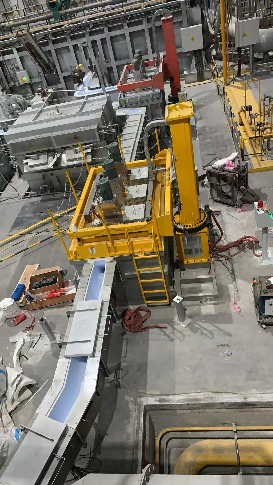 AdTech molten aluminium launder system installed in an aluminium casting plant
