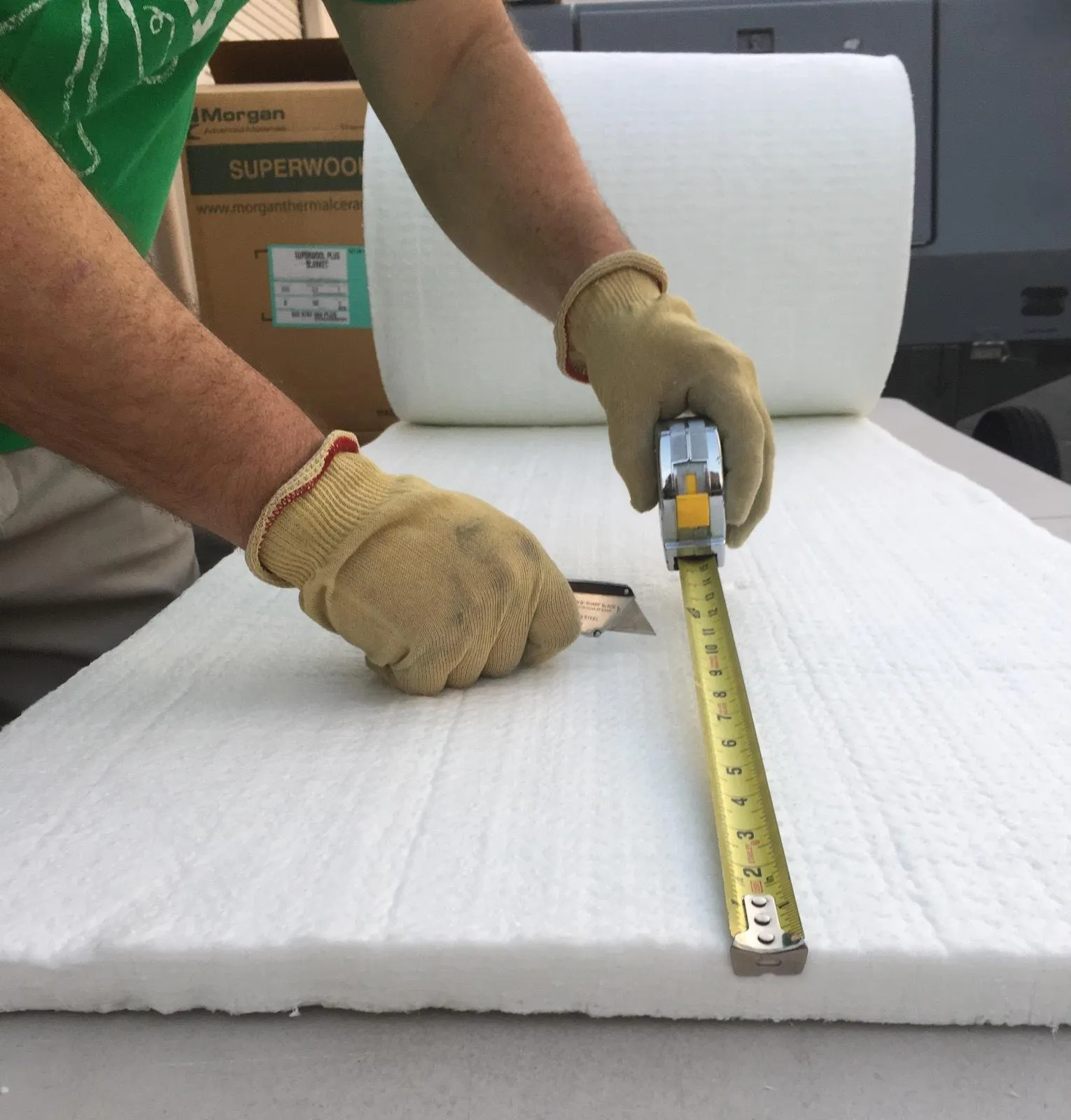 Measuring ceramic fiber blanket thickness for industrial insulation selection